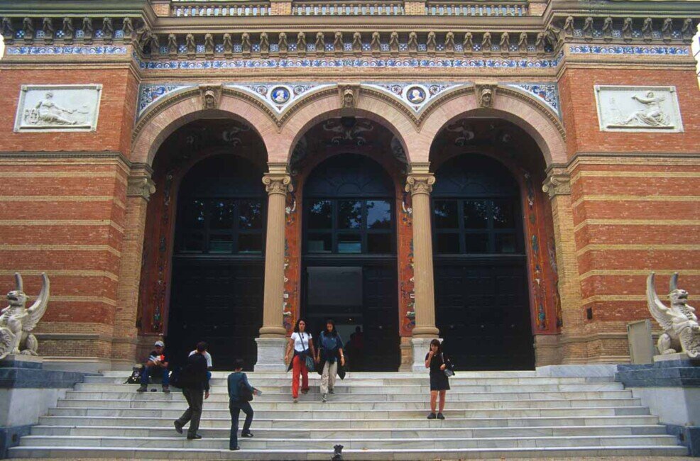 Palacio Velasquez Palazzo Velasquez