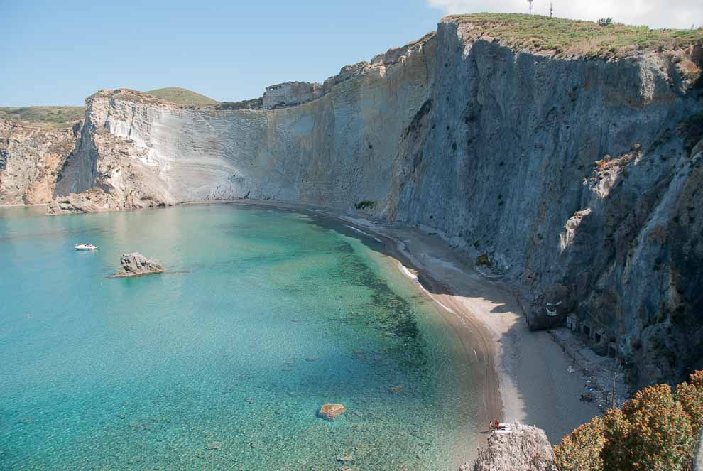 foto Isola di Ponza - https://www.fotodiviaggi.it