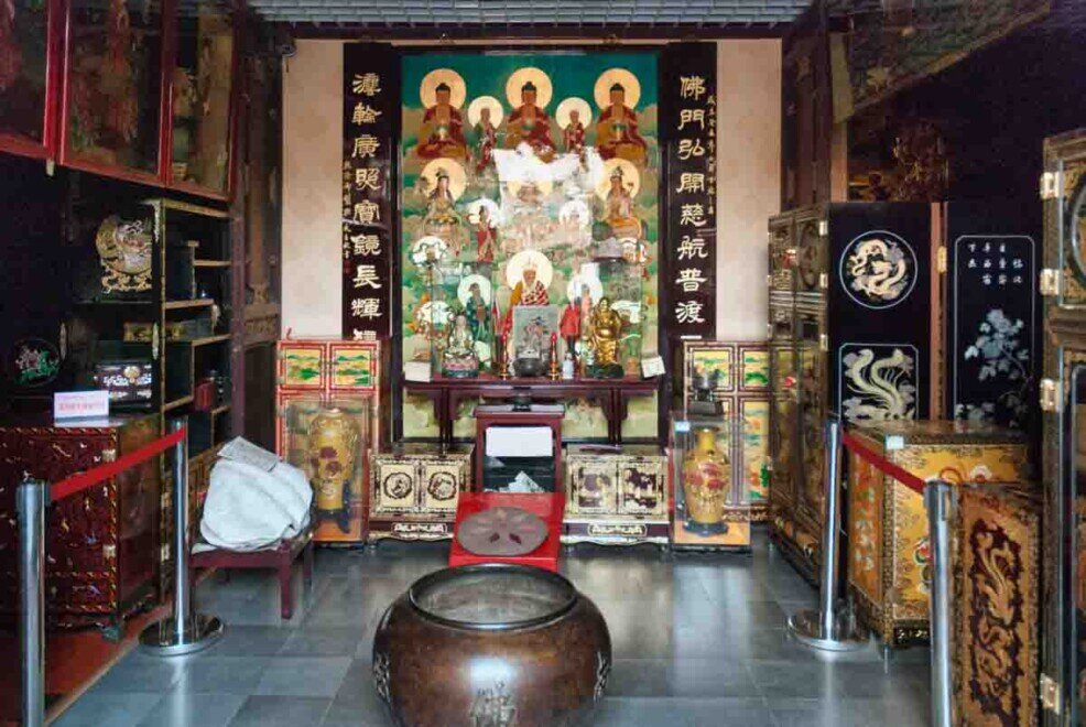 Negozio a Pingyao con prodotti di artigianato tipico.