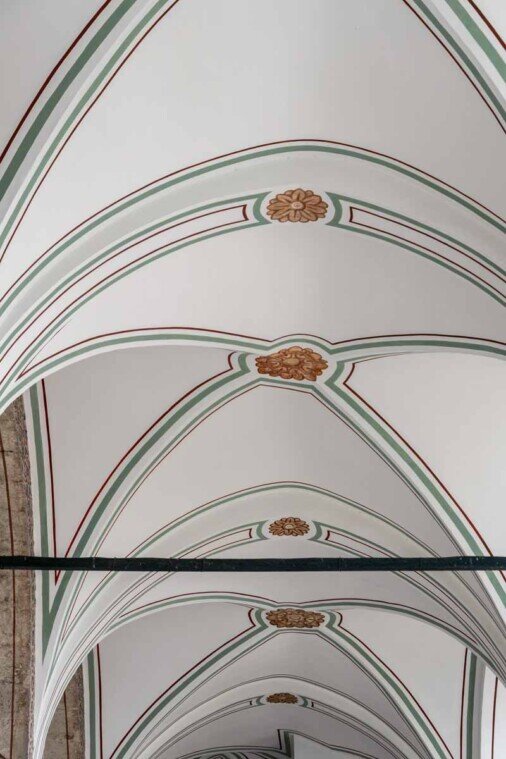 Soffitto ad archi con decorazioni nell'Harem.