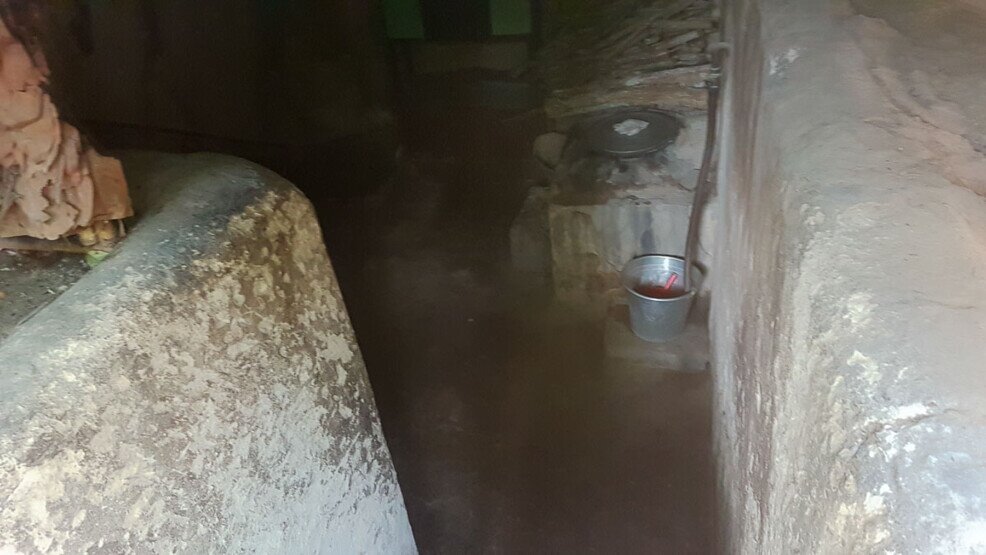 Una stanza all'interno del tunnel usato come cucina.