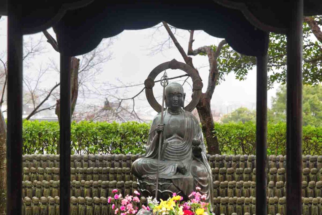 Tempio di Hase-dera Kamakura statua del bodhisattva nel tempio di Tempio di Hase-dera.
